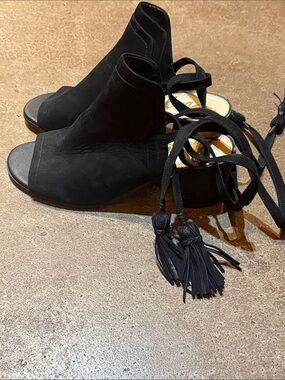 Sam Edelman Leather Peep Toe Block Heels